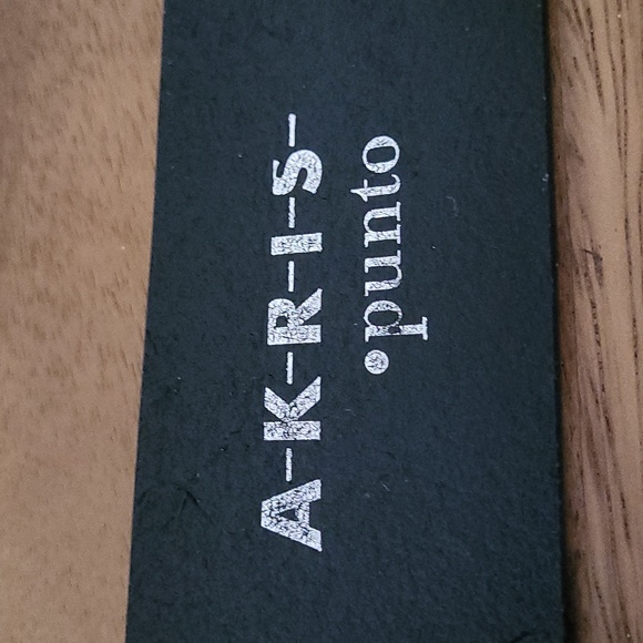 Arkris Punto Genuine Leather Double Prong Belt - Picture 9 of 16